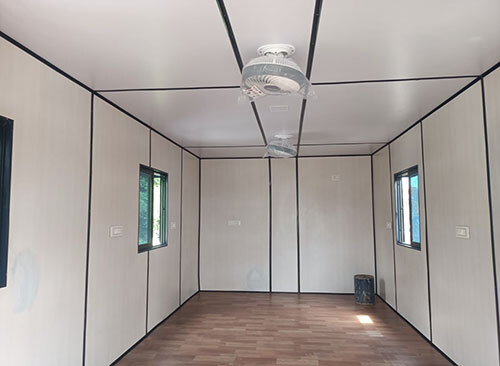 Industrial Portable Container - Height: 8-12 Foot (Ft)