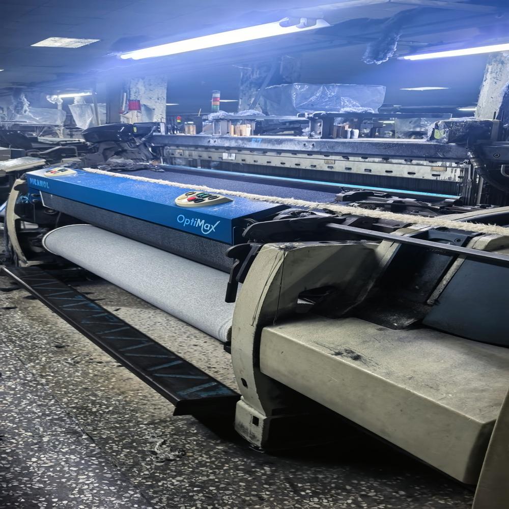 Picanol OptiMax rapier loom