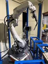 Industrial Robotic Welding Machine - Efficiency: 0.85%