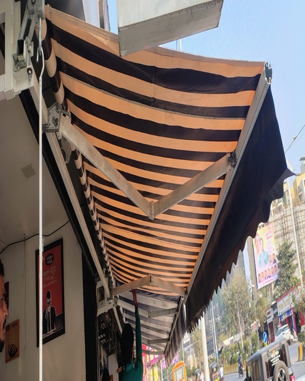Retractable Awning - Polypropylene, Custom Sizes, Single-layer Design, Plain Tent Style | Versatile For Patios, Decks, And Camping Use