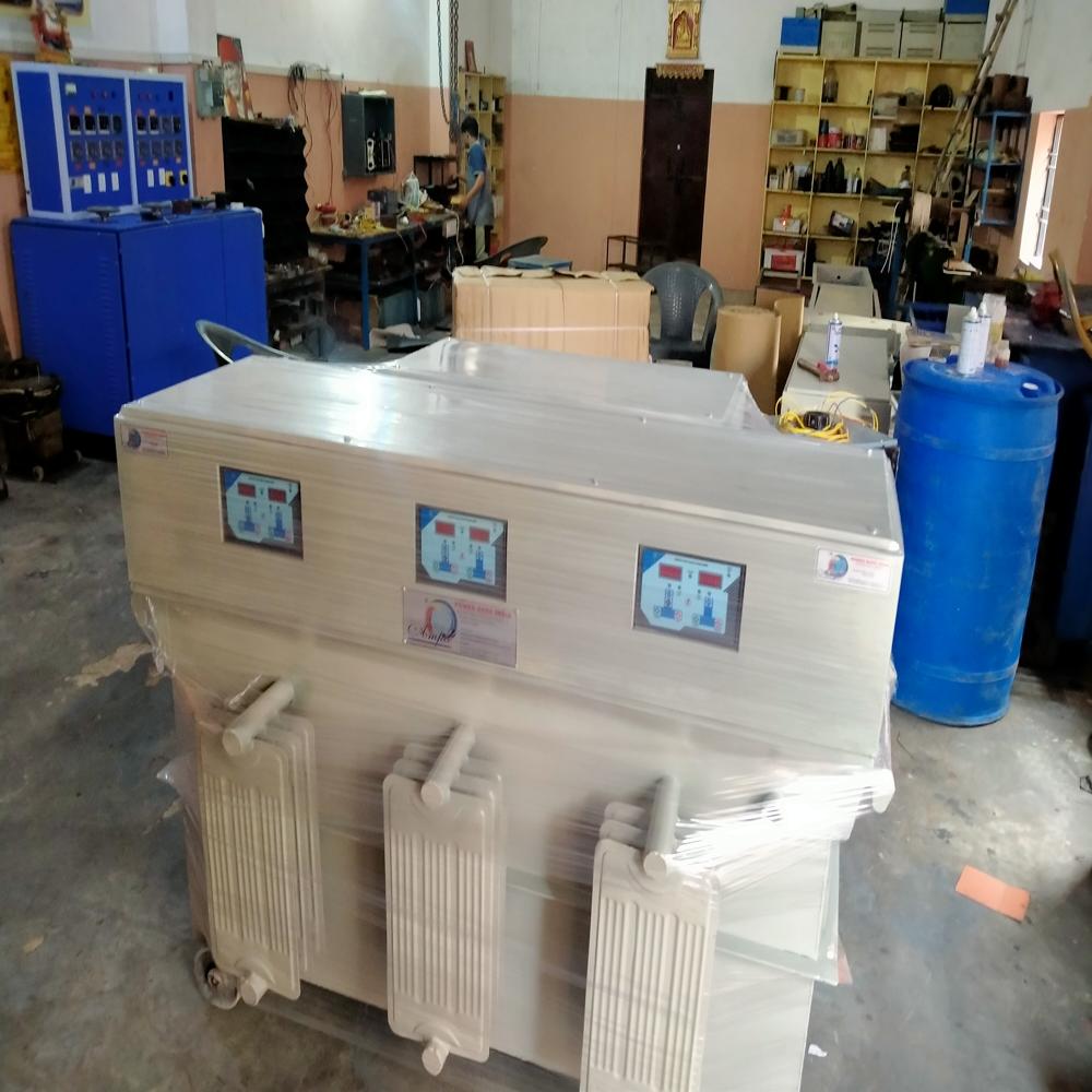 250 kVA Servo Voltage Stabilizer for Plastic Injection Molding Machines & Extruders  Industrial Use