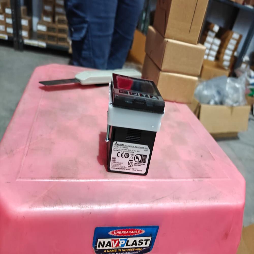 DTK4896R01 | Delta Temperature Controllers