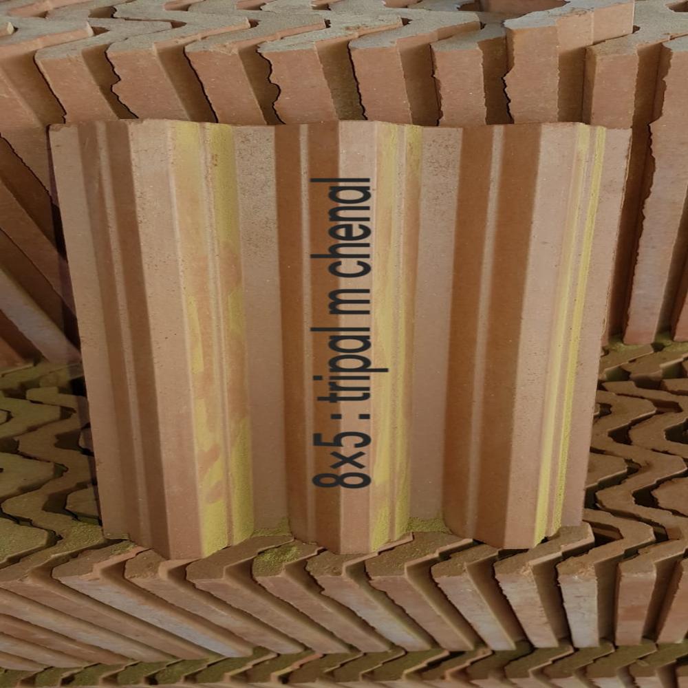 Roofing Tiles - Capacity: 2.5 Kg