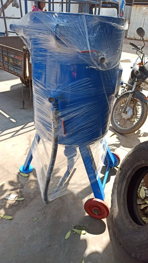 Ms Portable Sand Blasting Machine - Color: Blue
