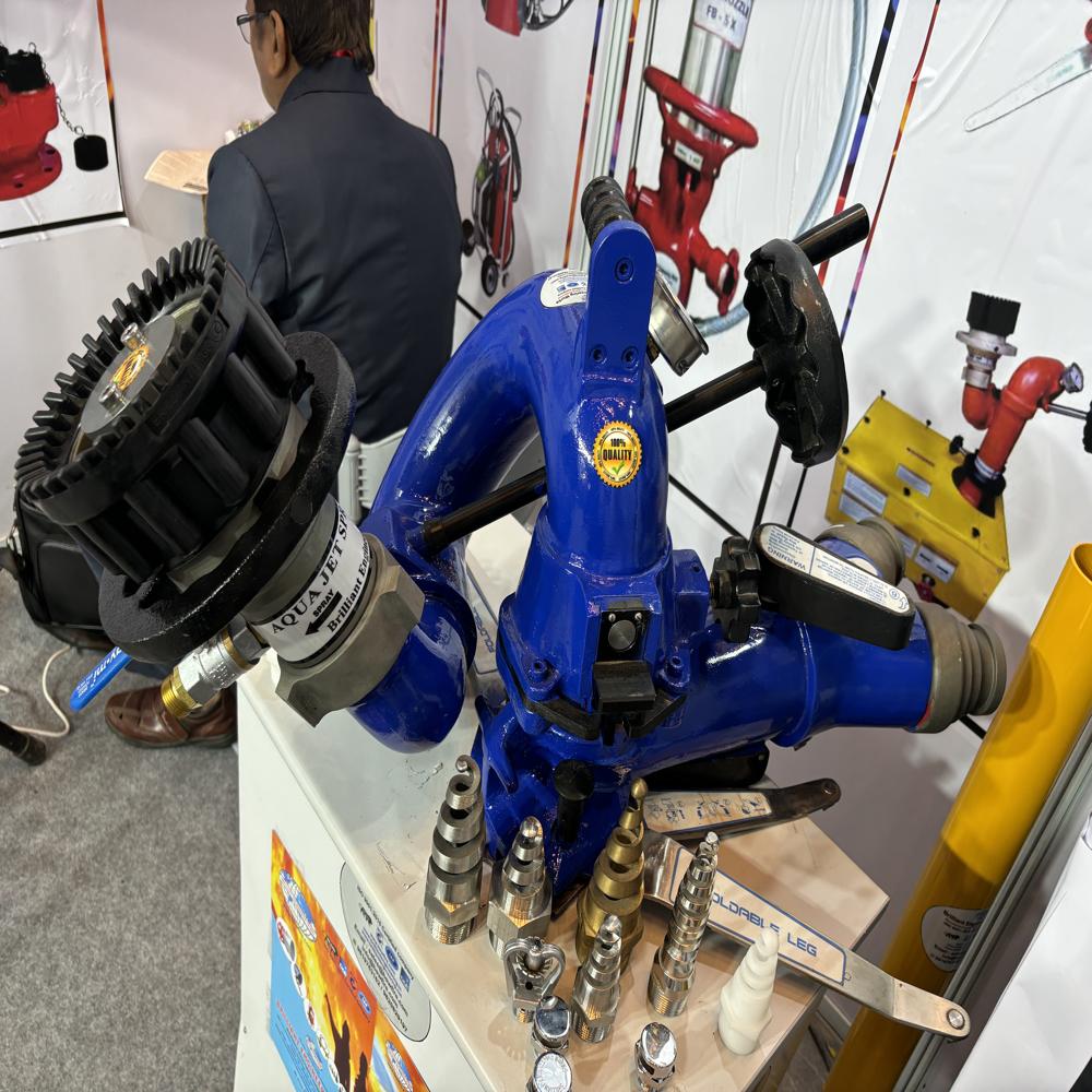 Brilliant Portable Fire Water Monitor