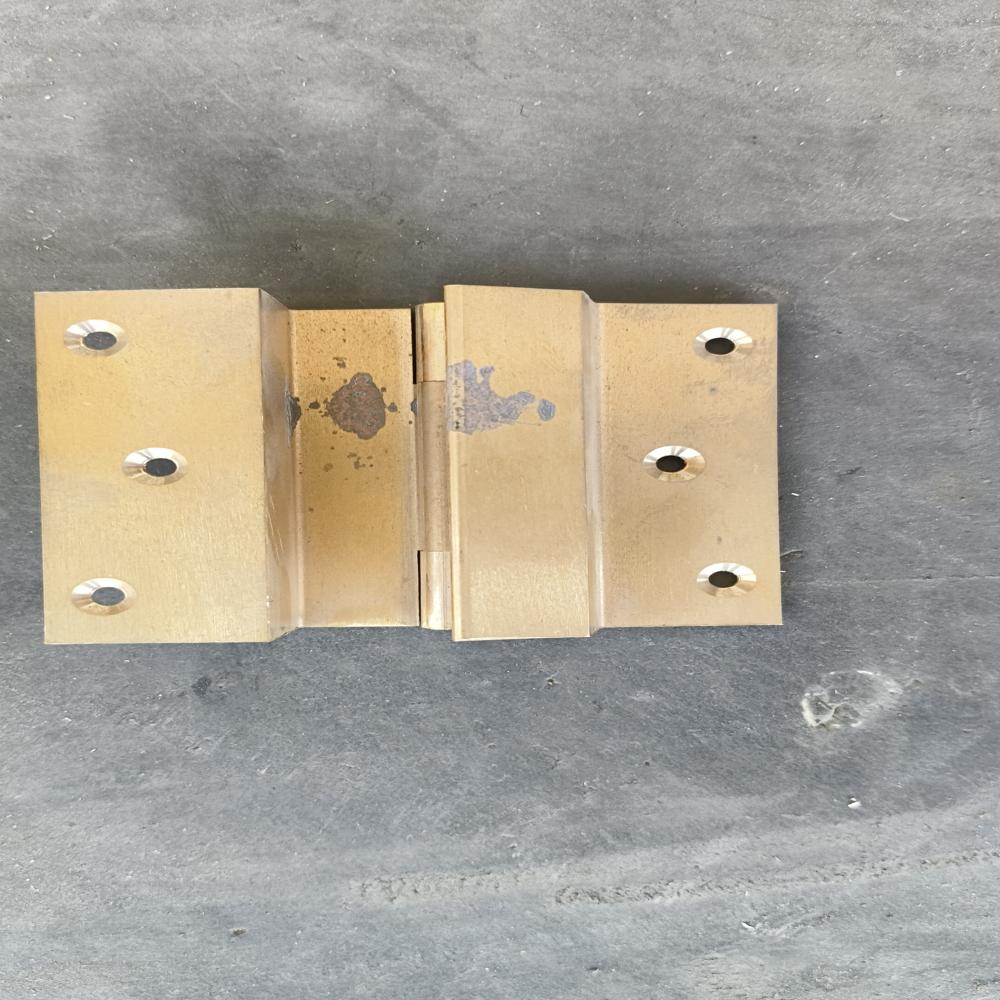 Brass Duck Hinges - Color: 4