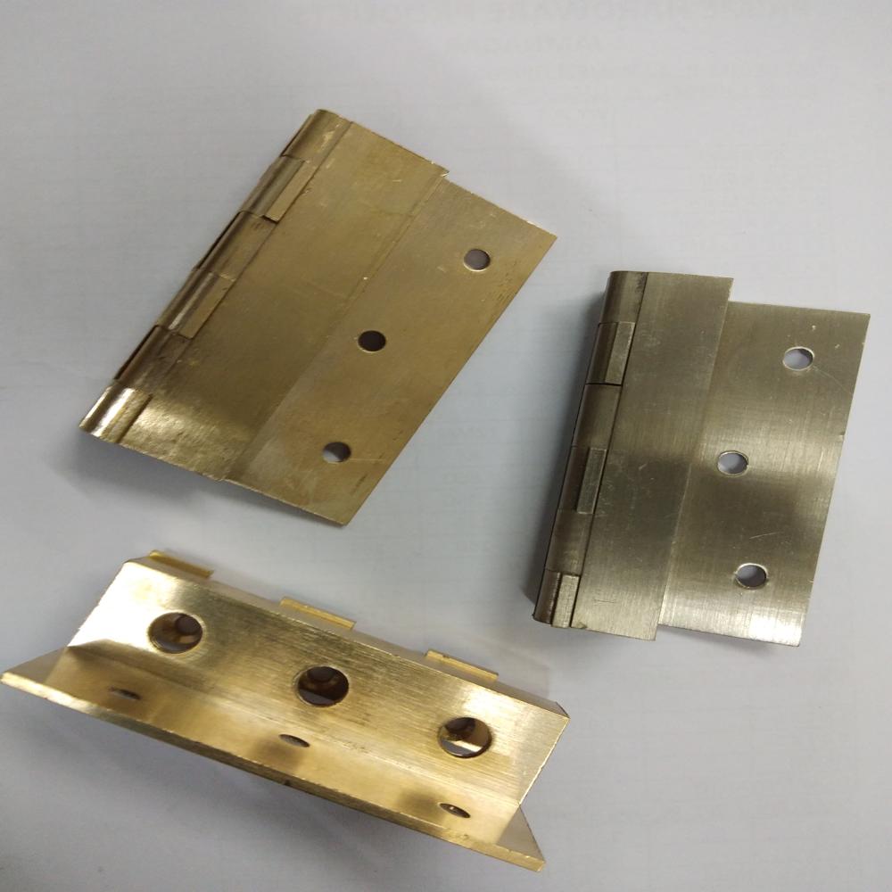 Brass L Hinges - Color: 4