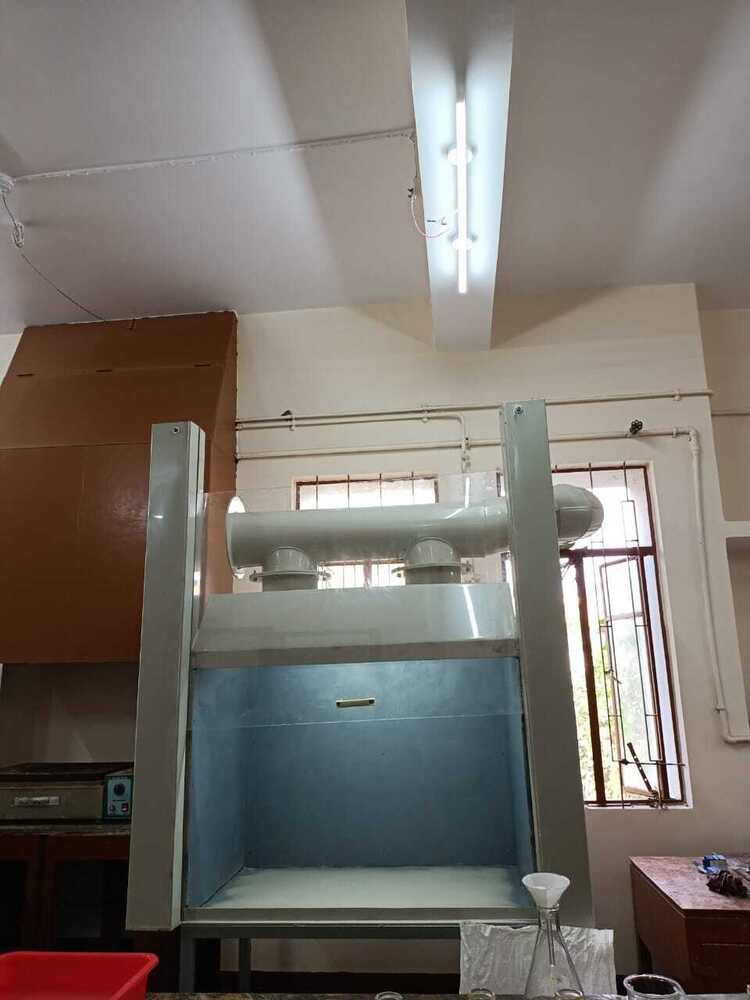 Laboratory Fume Hood