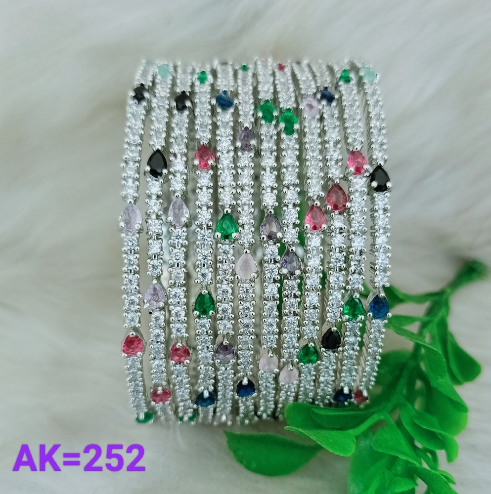 AK 252 Cz Bangles