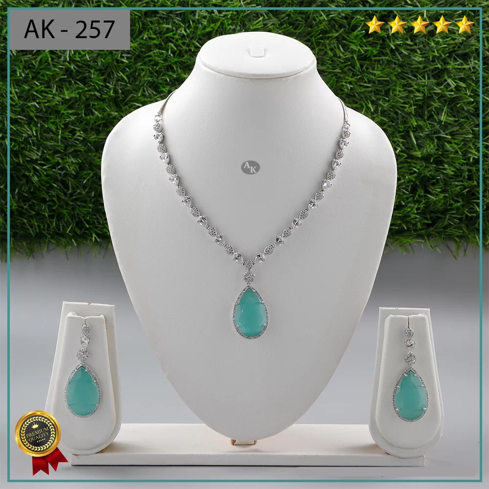 Ladies Necklace Set