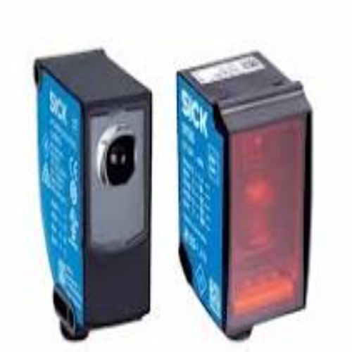 DT35 B15251 Sick Mid Range Distance Sensor