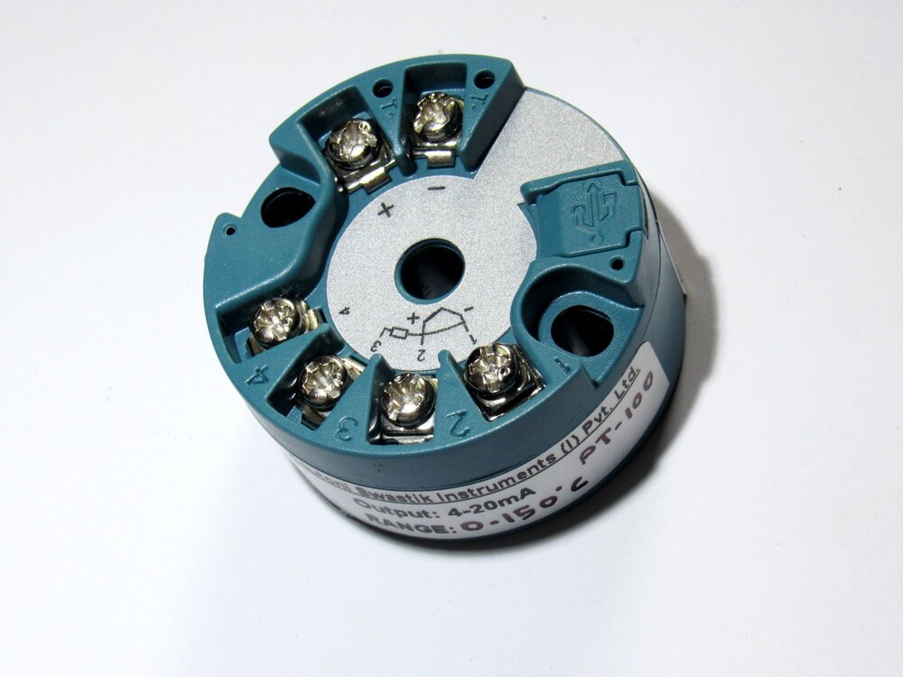 TEMPERATURE TRANSMITTER