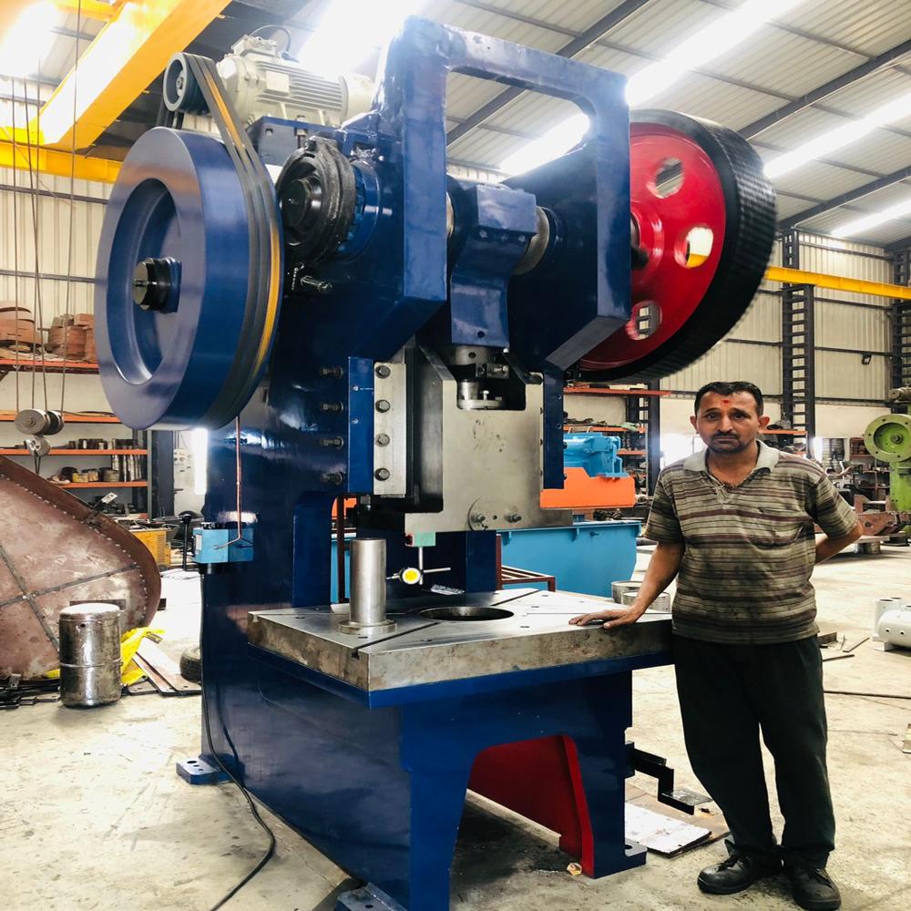 150 Ton C Type Power Press Machine - Metal Construction, 6300 Kg Weight | 15 Hp Power, Industrial Application