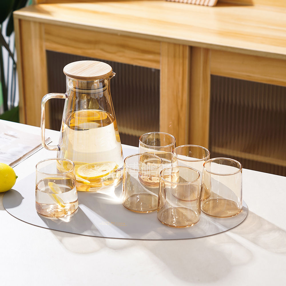 High-quality Amber Glass Water Kettle Set with a Wooden Lid
