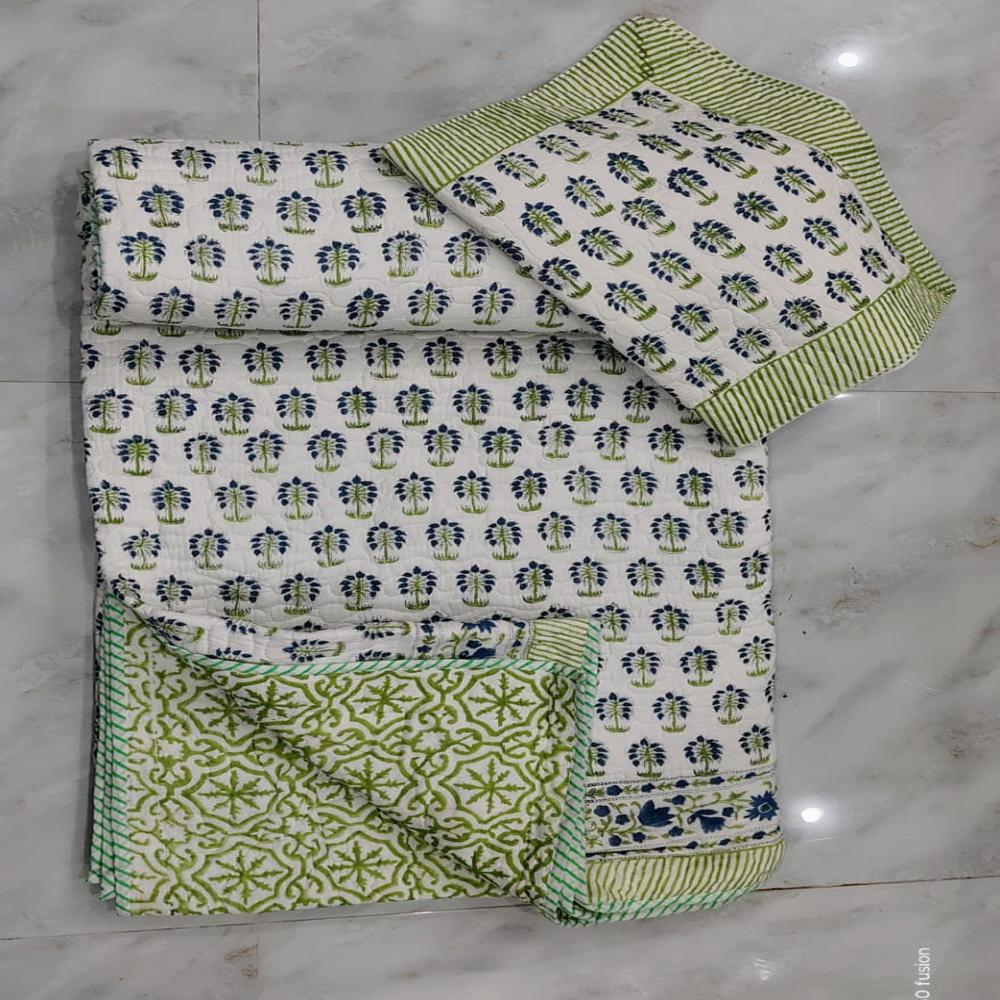 Feeding Cotton Printed Razai Quilt