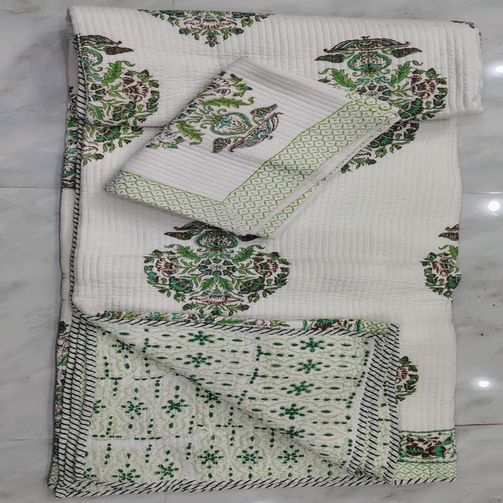 Feeding Cotton Printed Razai Quilt