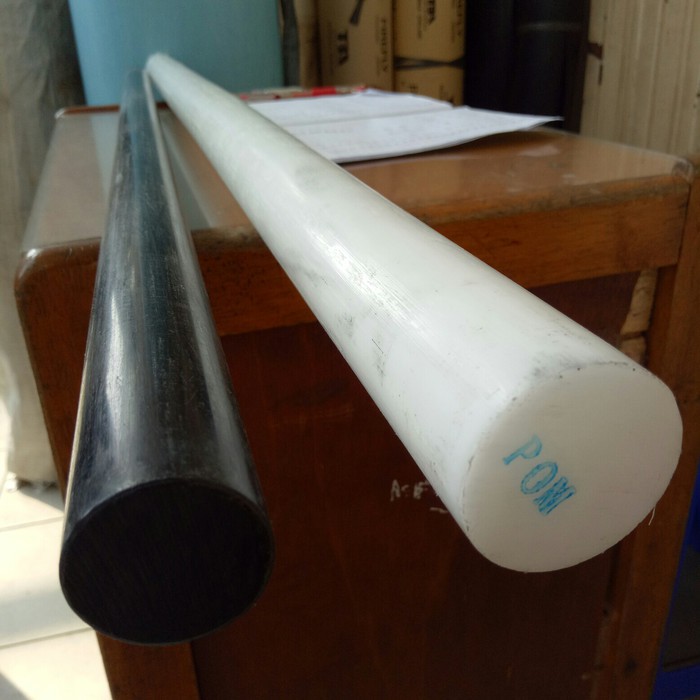 Delrin Rods - Color: White/black