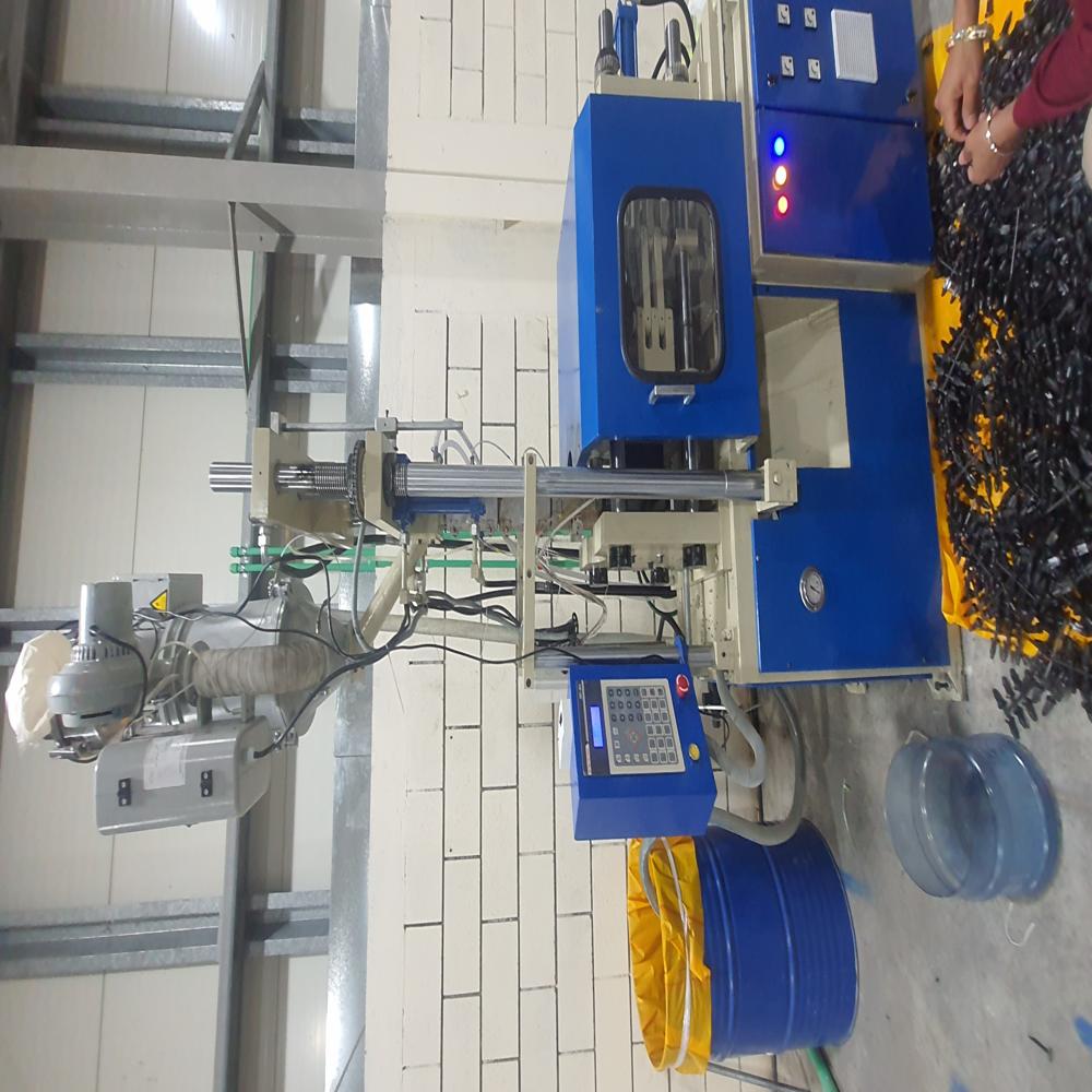 Blue-white Fully Automatic Toggle Type Vertical Injection Moulding Machine