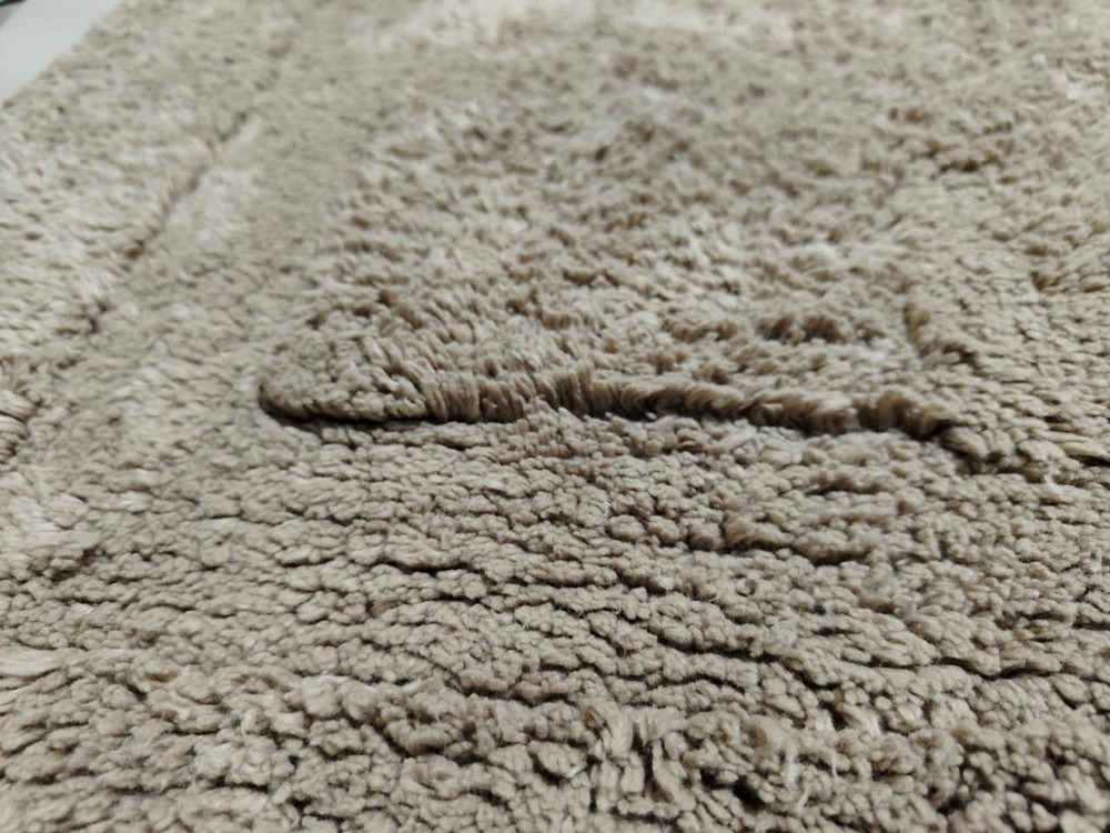 Hotel Bath Rug Dark Beige