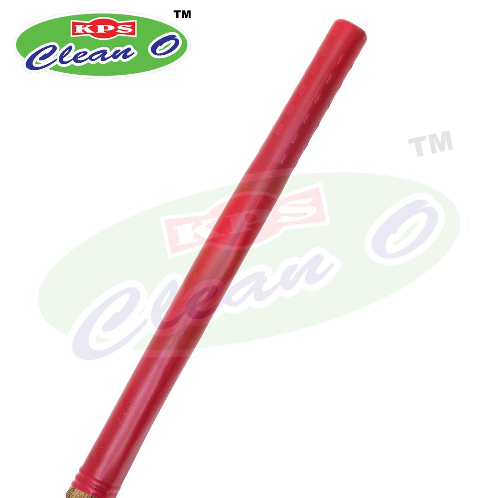 GOLD ROUND AND V GRASS BROOM