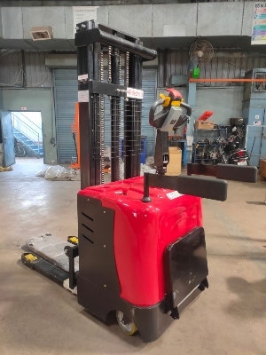 full electric stackers