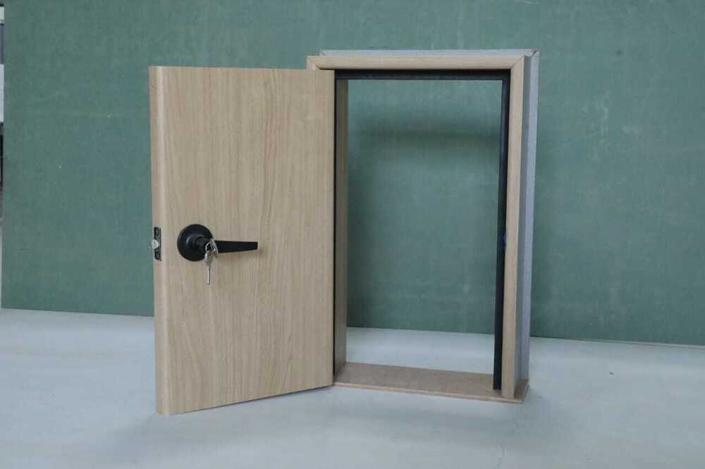 Entrance Wooden Door