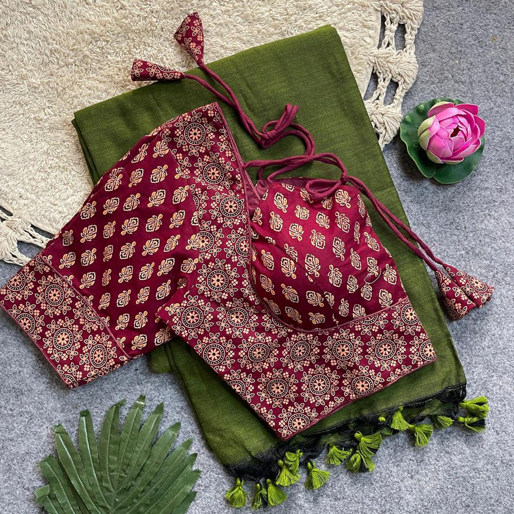 Ladies Khadi Cotton Saree - Bust Size: 44 Inch (in)