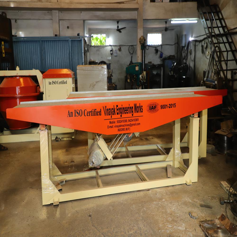 Vibrator Table Machine - Material: Ms