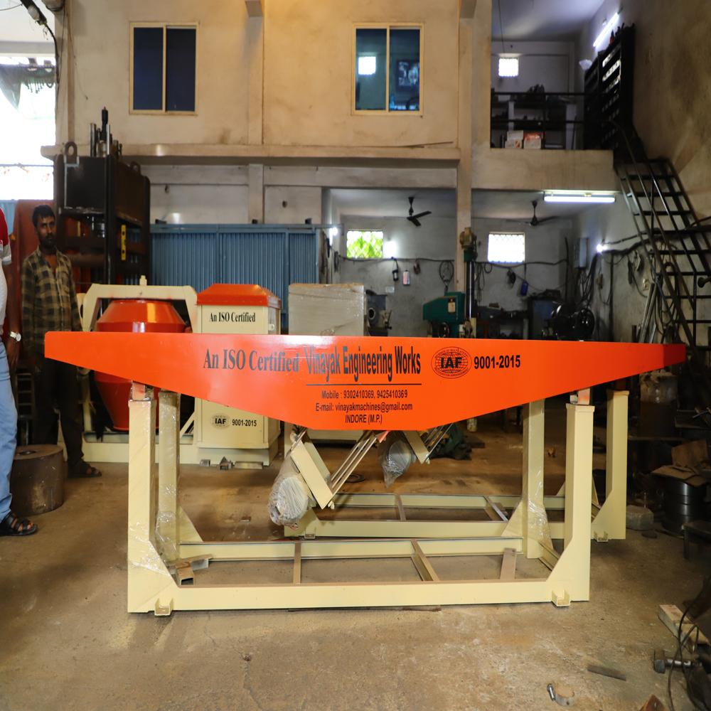 Vibrator Table Machine - Material: Ms