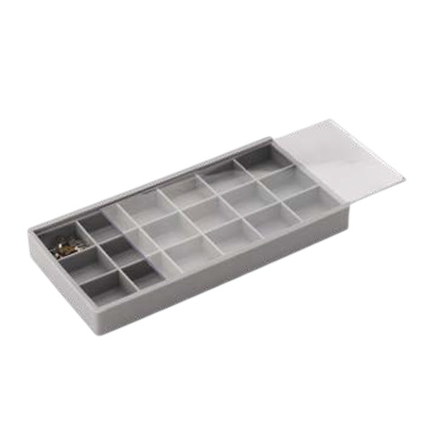 Box Plastic With 18 Compartments And Transparent Top