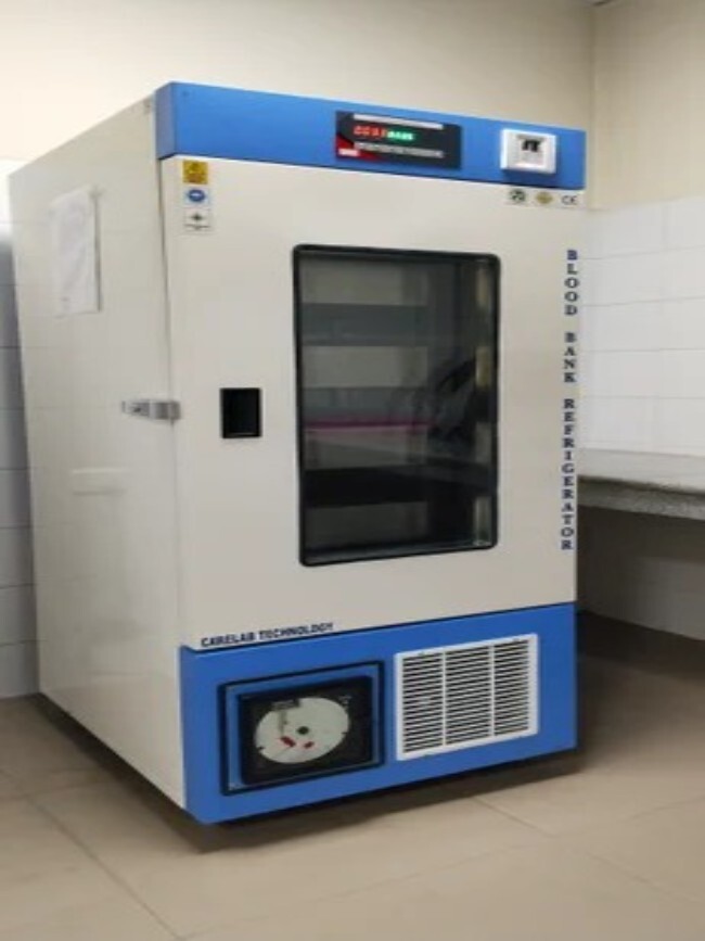 Blood Bank Refrigerator with chart recoder