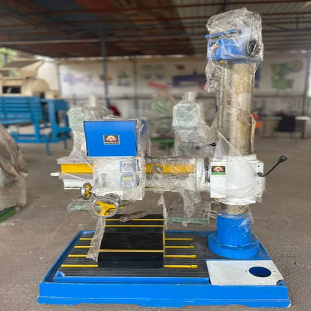 Radial Drilling Machine - Automatic Grade: Semi-automatic