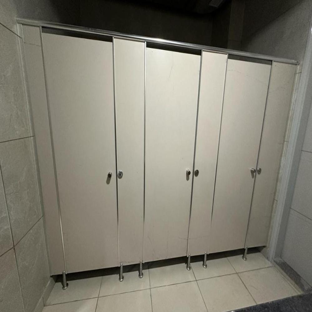 Toilet Cubicle Partition (4)