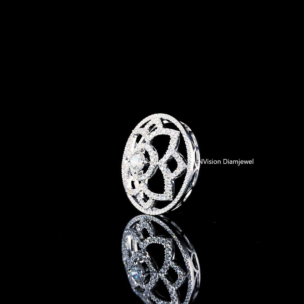 Natural Diamond Lotus Orra Unisex Pendant