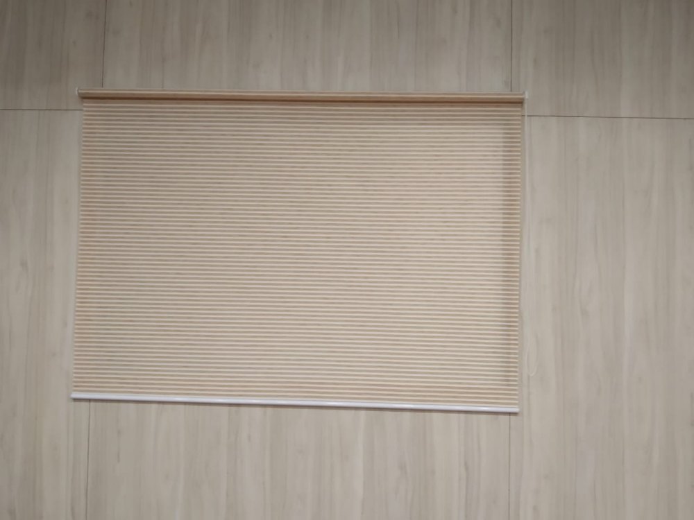 Roller Polyester Blind - Color: Brown