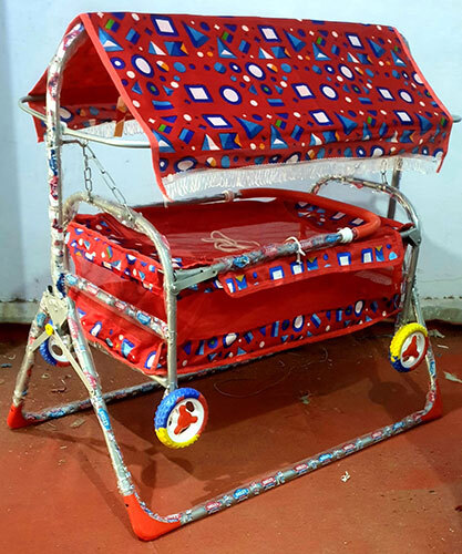 Smiley Senior Hood Ewa Wheel Corner Hanging Palna