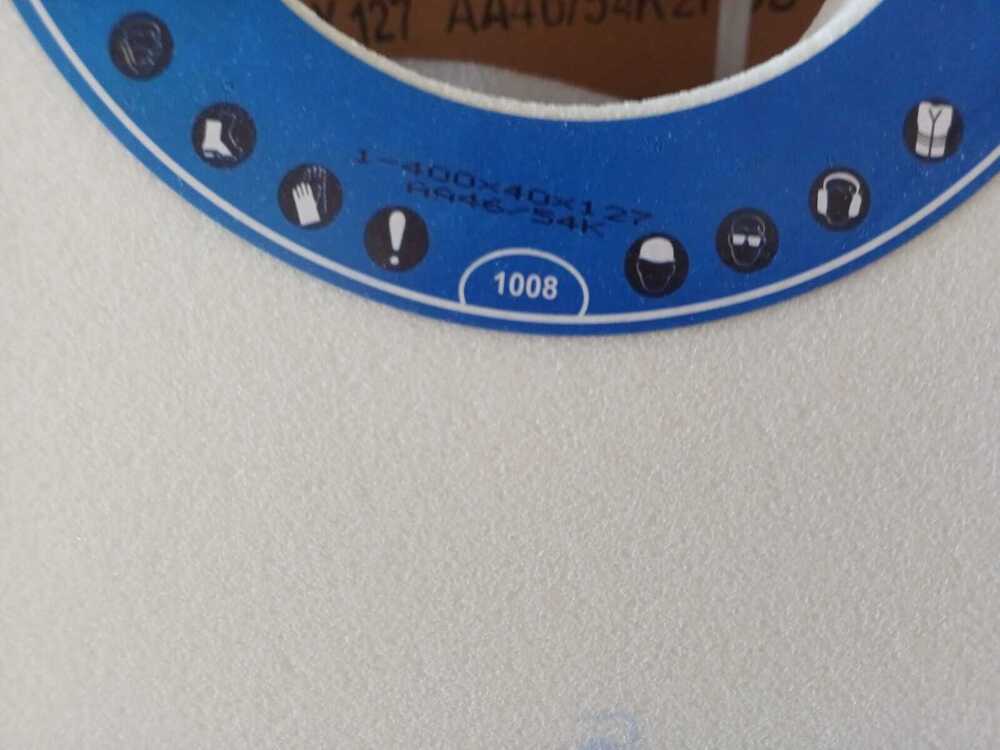White Aluminum Oxide Grinding Wheel - Cutting Speed: 1900 Rpm