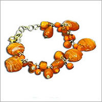 डिजाइनर प्रेरित आभूषण