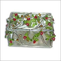 हस्तनिर्मित आभूषण बॉक्स