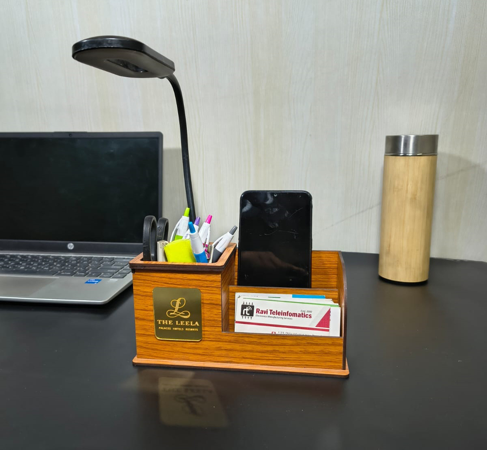 Wooden Desk Organizers With Lamp