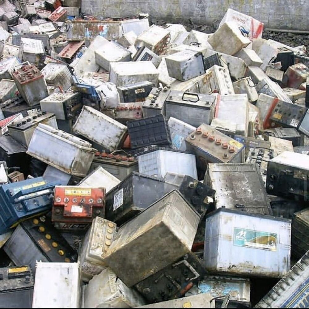 Industrial Battery Scrap - Color: Grey-Black