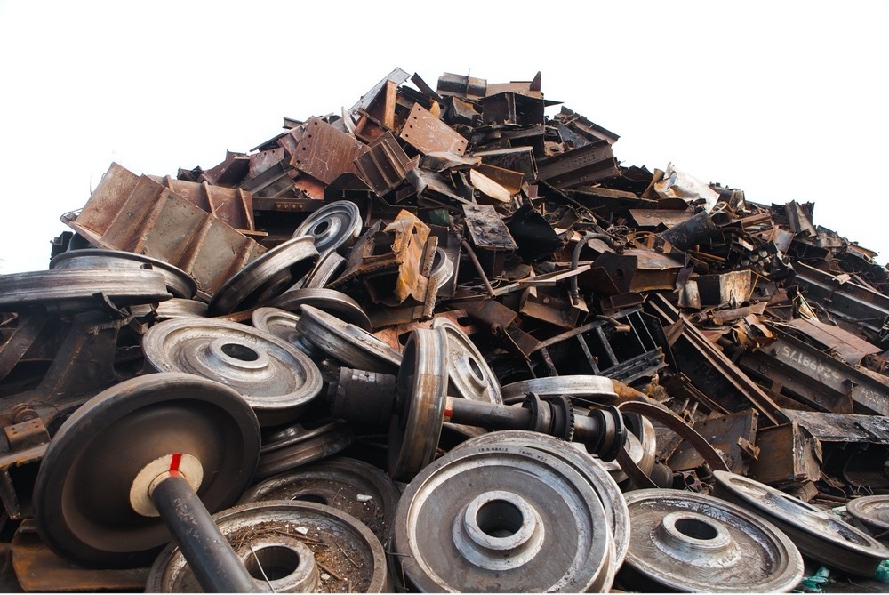 Industrial Metal Scrap - Color: Grey/Silver