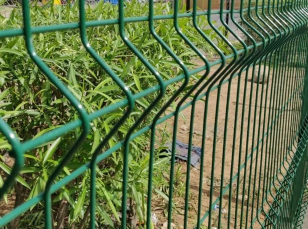 Weldmesh Fence - Color: Multiple