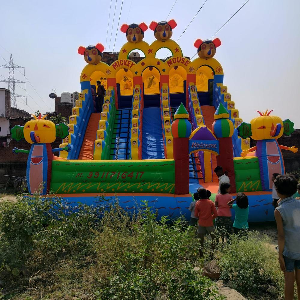 Five Gate Inflatable Mickey Mouse