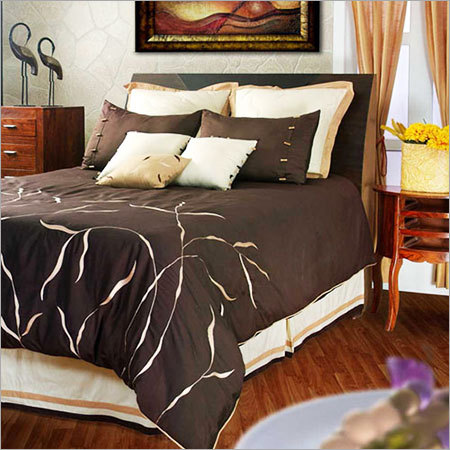 डिजाइनर लग्जरी बेडिंग्स