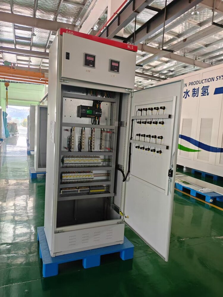 Distribution Cabinet - Base Material: Metal Base