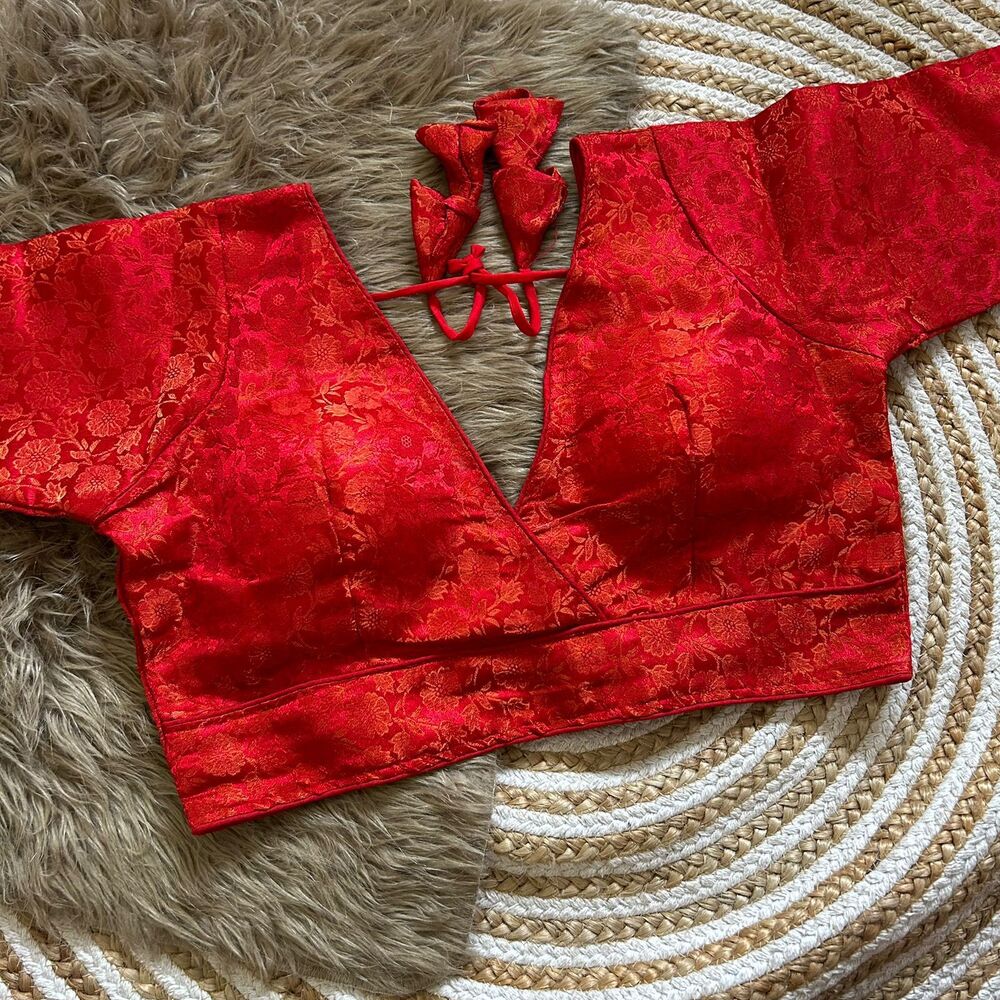 Ladies Weaving Blouse