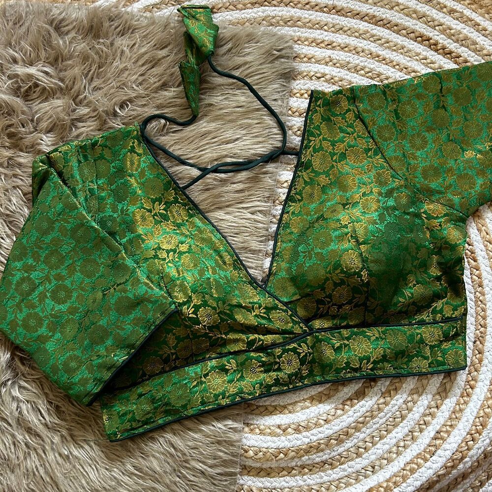 Ladies Weaving Blouse