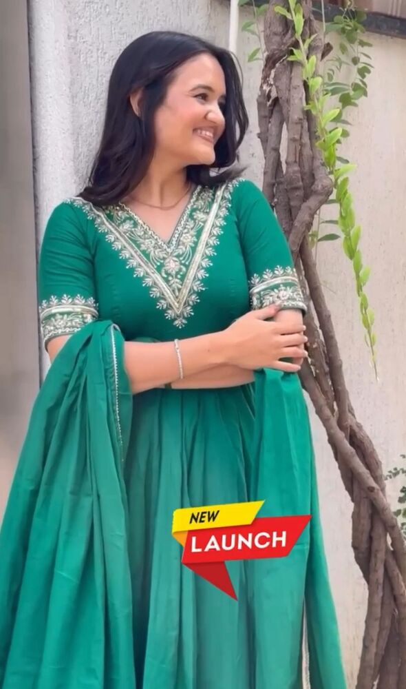 HOV012 Ladies Elegant Kurta Set