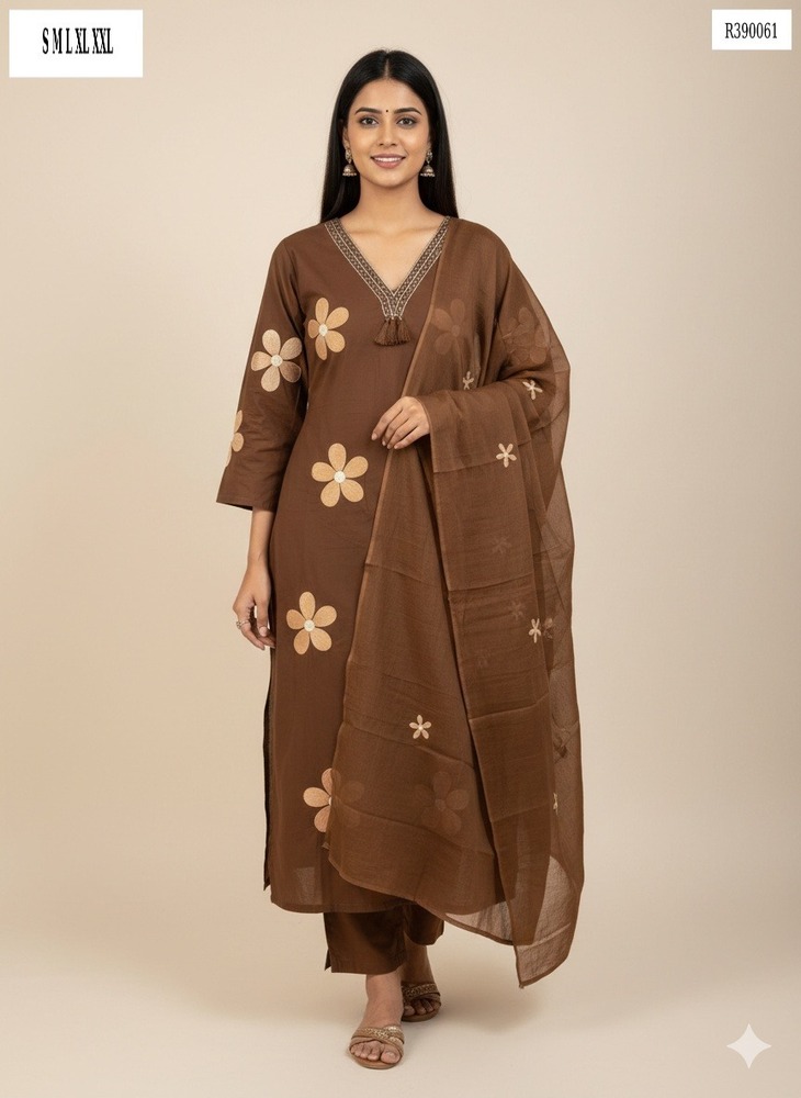 Stylish And Elegant Straight Kurti